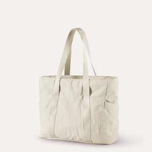 Zoraesque 18L-20L Tote