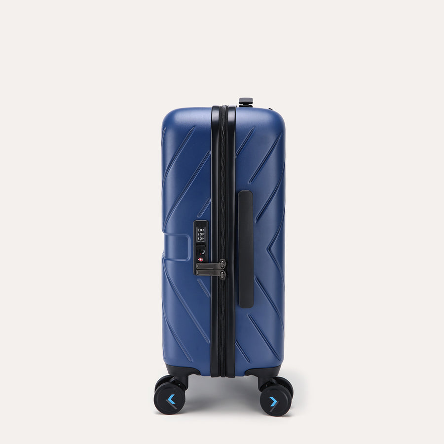 Daren 20 Inch Lightweight Hardside Carry-On Suitcase